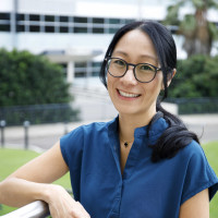 Dr Avelyn Kwok